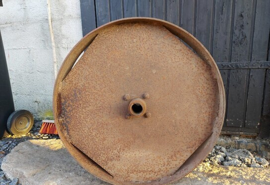 Tukipyörä vanhaan sarka-auraan - Arado: foto 3 Tukipyörä vanhaan sarka-auraan - Arado: foto 3