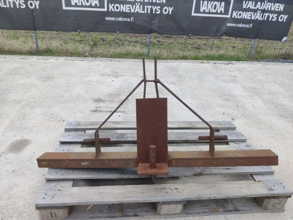 Vetokolmio ATV kuulalla ja vetotapilla Järeä! - Acoplamiento rápido para Cuadrimoto: foto 2 Vetokolmio ATV kuulalla ja vetotapilla Järeä! - Acoplamiento rápido para Cuadrimoto: foto 2