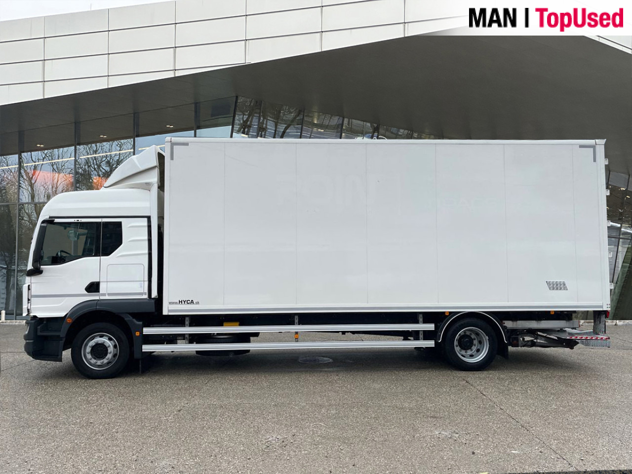 MAN TGM 18.290 4x2 BL CH Euro6 Klima AHK Luftfeder ZV - Camión caja cerrada: foto 4 MAN TGM 18.290 4x2 BL CH Euro6 Klima AHK Luftfeder ZV - Camión caja cerrada: foto 4
