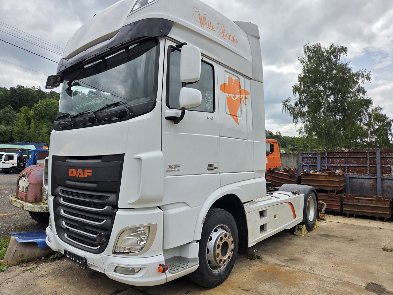 DAF XF 106.510 FOR PARTS ONLY - broken engine - Cabeza tractora: foto 1 DAF XF 106.510 FOR PARTS ONLY - broken engine - Cabeza tractora: foto 1