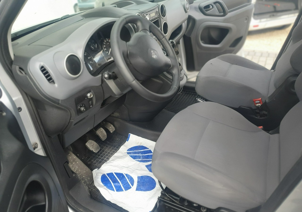 Coche Citroen Berlingo II 5 lub 2 osobowy *long * zabudowa gruau*: foto 19