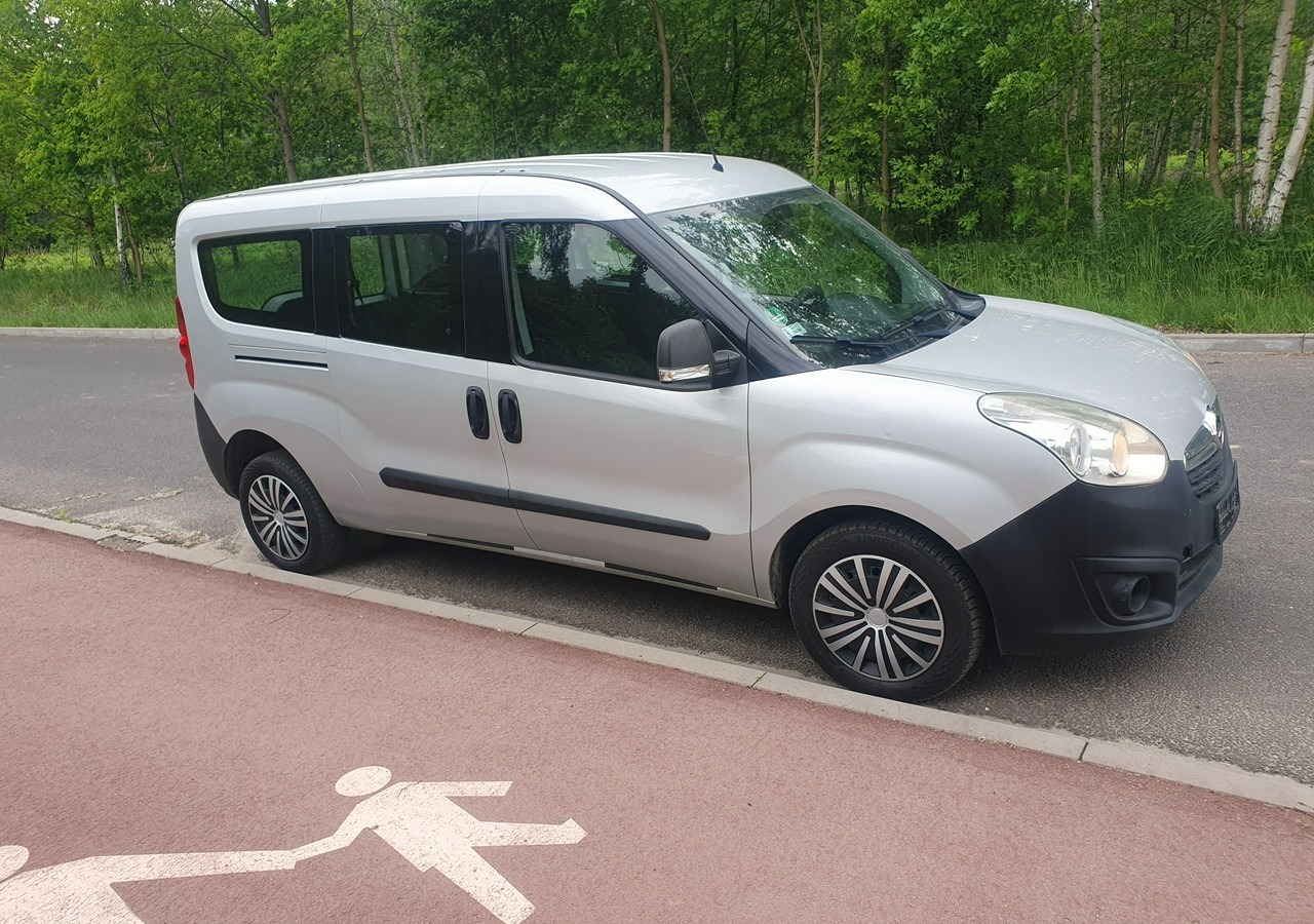 Opel Combo III wersja długa *long* - Coche: foto 4 Opel Combo III wersja długa *long* - Coche: foto 4