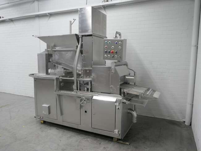 Formax forming machine F-19 - Maquinaria de alimentación: foto 1 Formax forming machine F-19 - Maquinaria de alimentación: foto 1