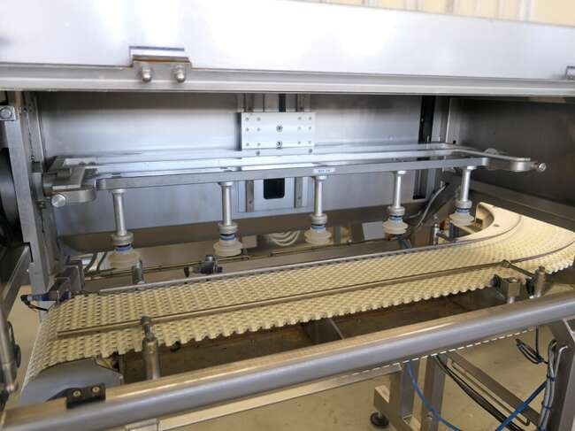 Tramper filling- and traysealing line GMD99-2 - Máquina de embalaje: foto 5 Tramper filling- and traysealing line GMD99-2 - Máquina de embalaje: foto 5