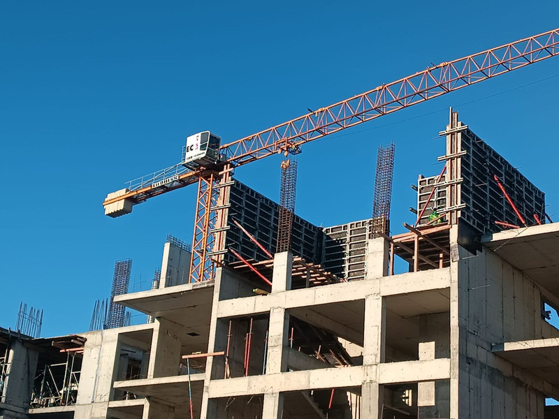 Liebherr 71EC-B, 2006yom, 36m huh, cross, cabin - Grúa torre: foto 1 Liebherr 71EC-B, 2006yom, 36m huh, cross, cabin - Grúa torre: foto 1