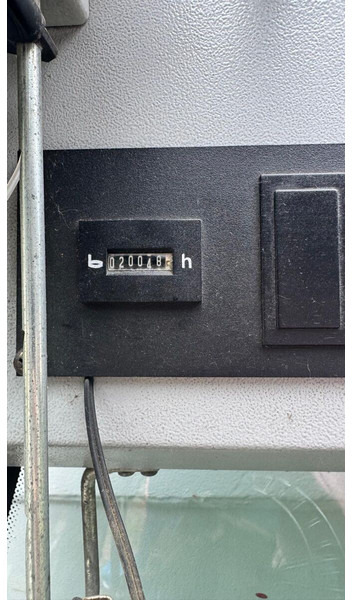 Liebherr LTM 1090/2 52m + 19m - Grúa todo terreno: foto 5 Liebherr LTM 1090/2 52m + 19m - Grúa todo terreno: foto 5