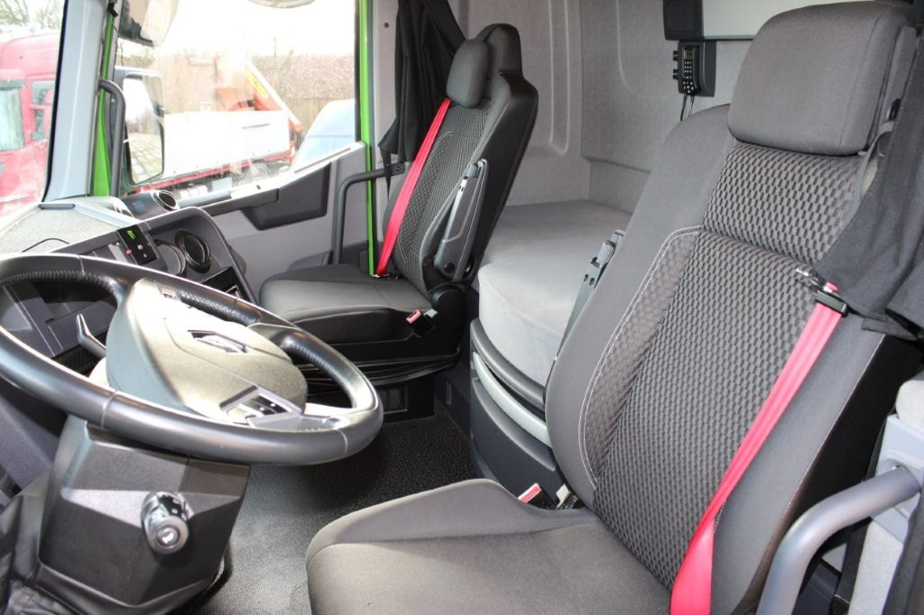 RENAULT T 440, NEZÁVISLÁ KLIMATIZACE - Cabeza tractora: foto 5 RENAULT T 440, NEZÁVISLÁ KLIMATIZACE - Cabeza tractora: foto 5