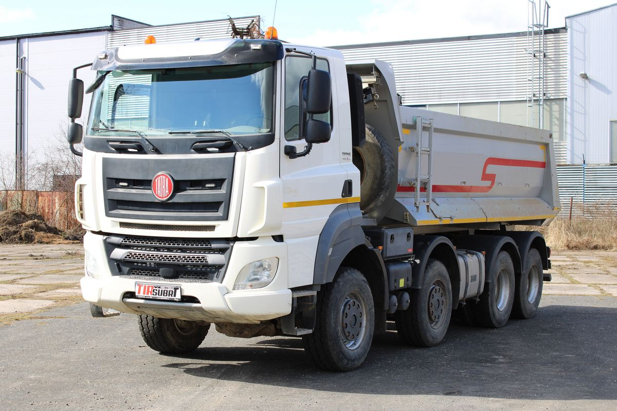 Tatra PHOENIX T158 8x8 - Camión volquete: foto 2 Tatra PHOENIX T158 8x8 - Camión volquete: foto 2