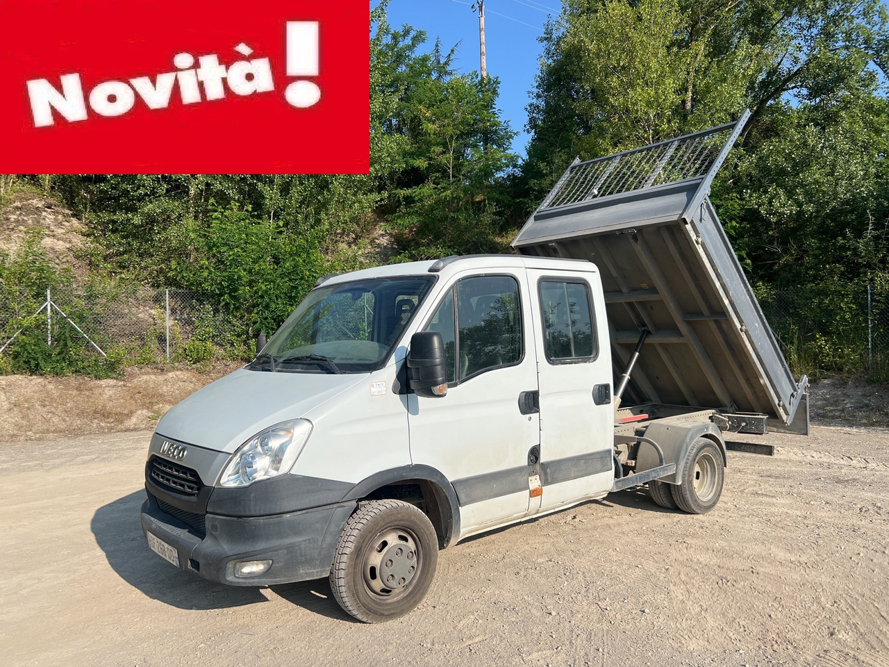 IVECO DAILY 35C13 - Furgoneta basculante: foto 1 IVECO DAILY 35C13 - Furgoneta basculante: foto 1