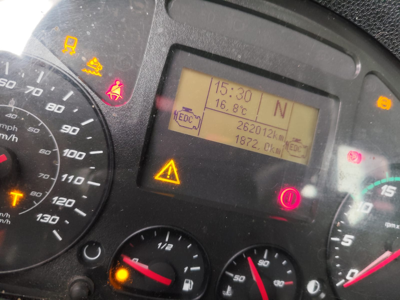 IVECO EUROCARGO 120-190L - Camión volquete, Camión grúa: foto 5 IVECO EUROCARGO 120-190L - Camión volquete, Camión grúa: foto 5