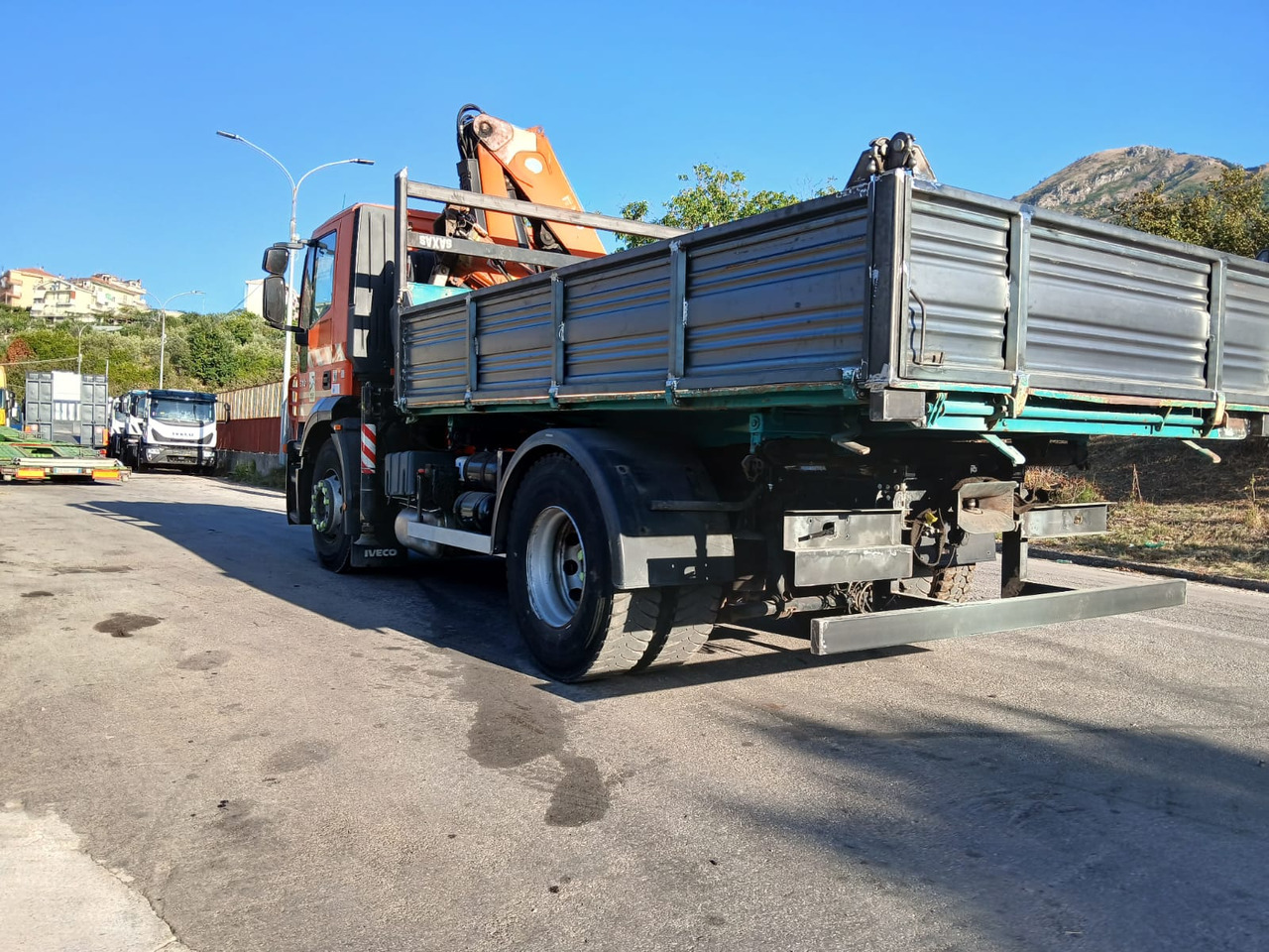 IVECO STRALIS 190S31 - Camión grúa: foto 5 IVECO STRALIS 190S31 - Camión grúa: foto 5