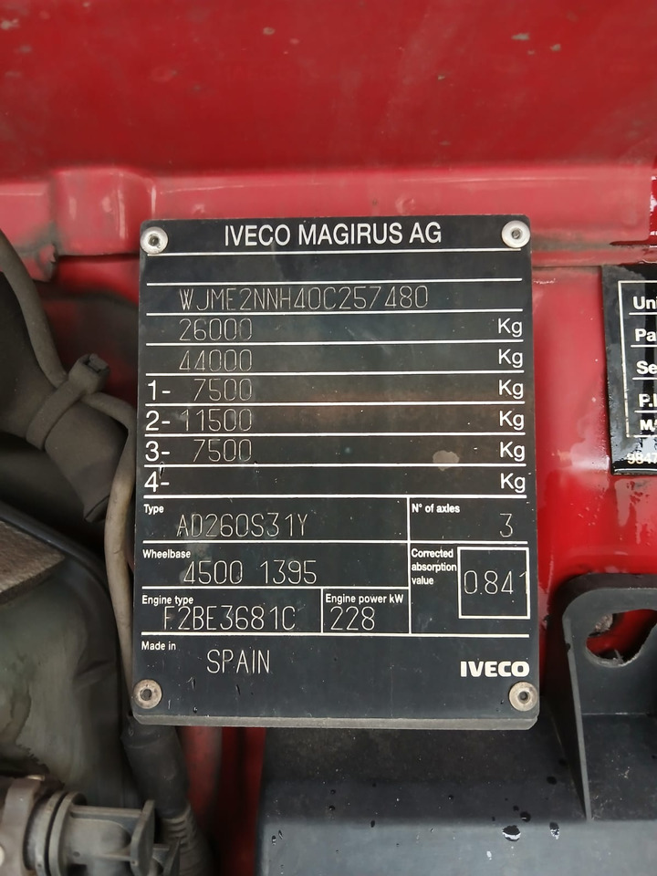 IVECO STRALIS AD 260S31 - Camión chasis: foto 5 IVECO STRALIS AD 260S31 - Camión chasis: foto 5