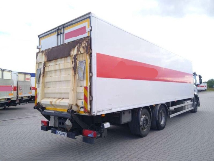 IVECO STRALIS AD 260S31 XP - Camión caja cerrada: foto 5 IVECO STRALIS AD 260S31 XP - Camión caja cerrada: foto 5
