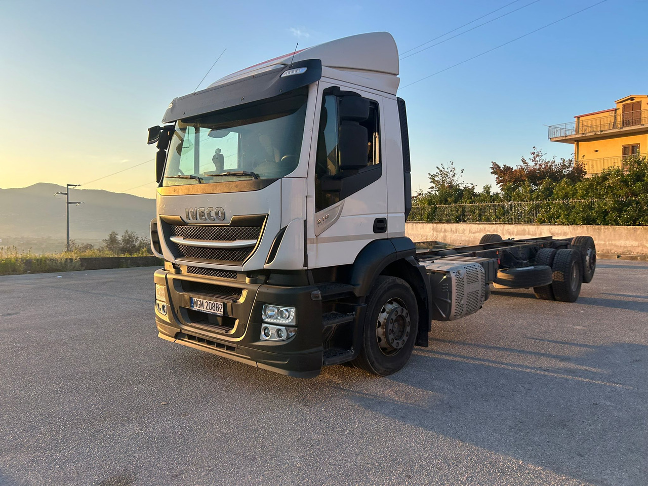 IVECO STRALIS AD 260S31 XP - Camión chasis: foto 5 IVECO STRALIS AD 260S31 XP - Camión chasis: foto 5