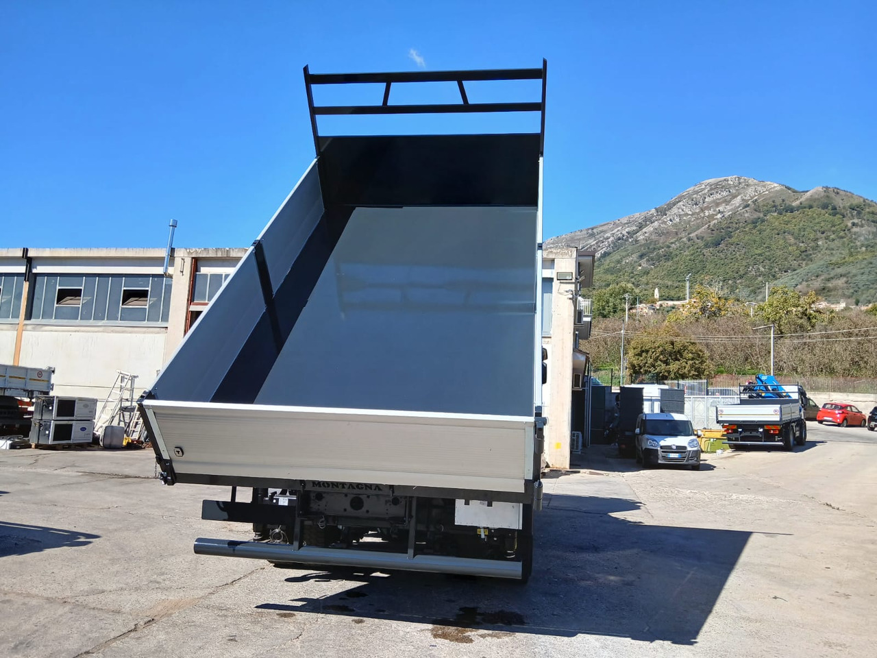 Camión grúa, Camión volquete IVECO STRALIS HI-STREET AD190S42: foto 19 Camión grúa, Camión volquete IVECO STRALIS HI-STREET AD190S42: foto 19