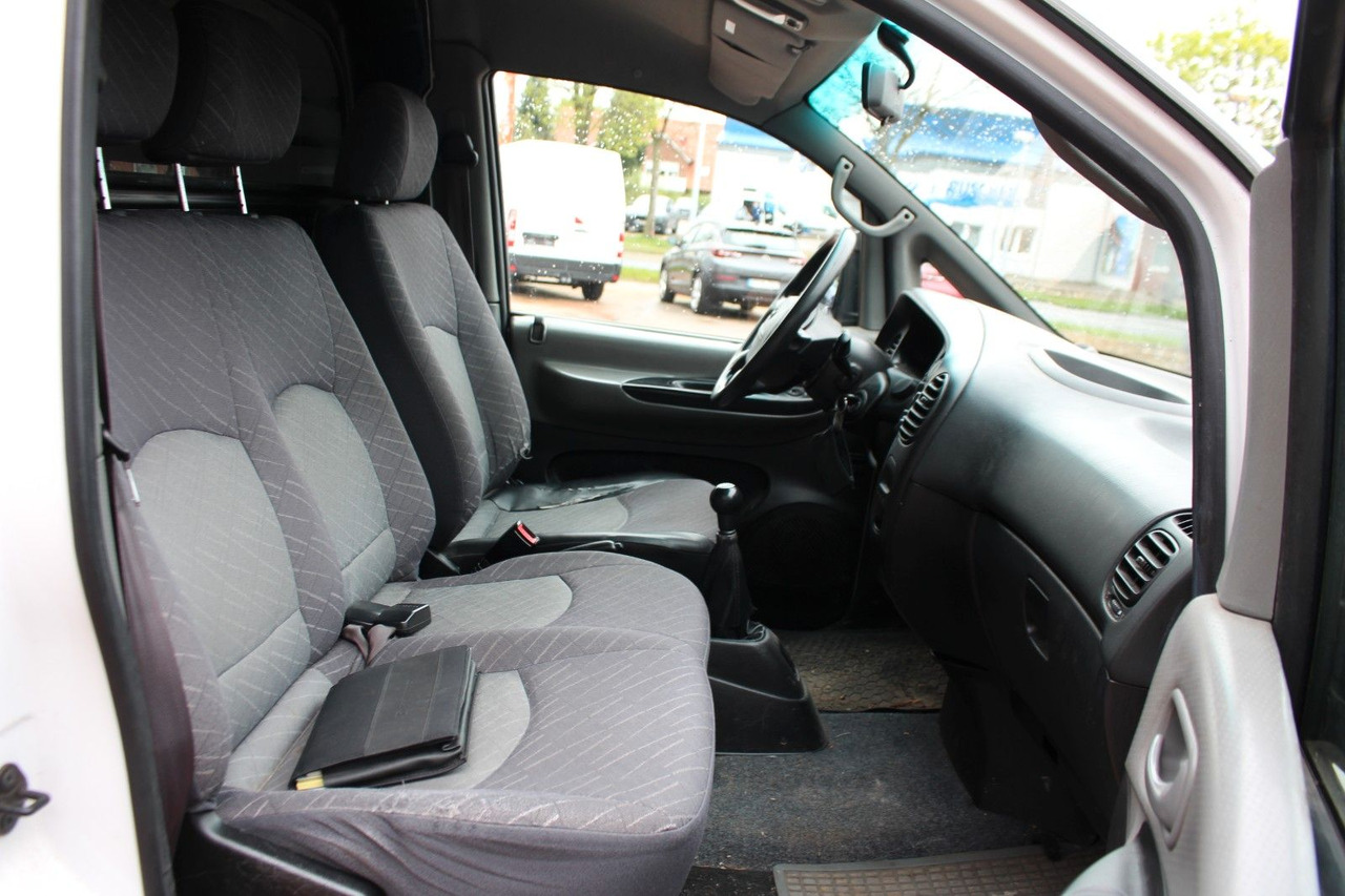 Furgoneta pequeña Hyundai H-1 Kasten  Tüv 07/26 Motorschaden: foto 11