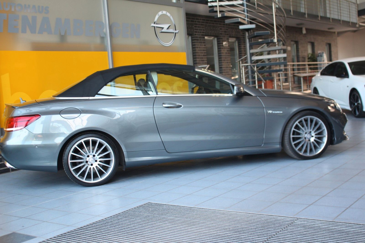 Mercedes-Benz E 500 Cabrio AMG Leder Memory Kamera LED DAB ACC - Descapotable: foto 3 Mercedes-Benz E 500 Cabrio AMG Leder Memory Kamera LED DAB ACC - Descapotable: foto 3
