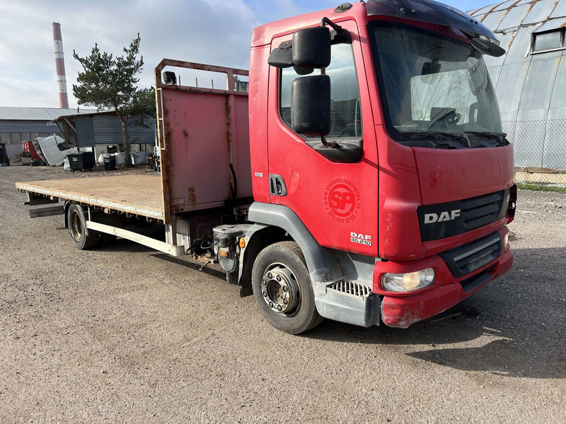 DAF LF45 210 - Camión caja abierta: foto 2 DAF LF45 210 - Camión caja abierta: foto 2