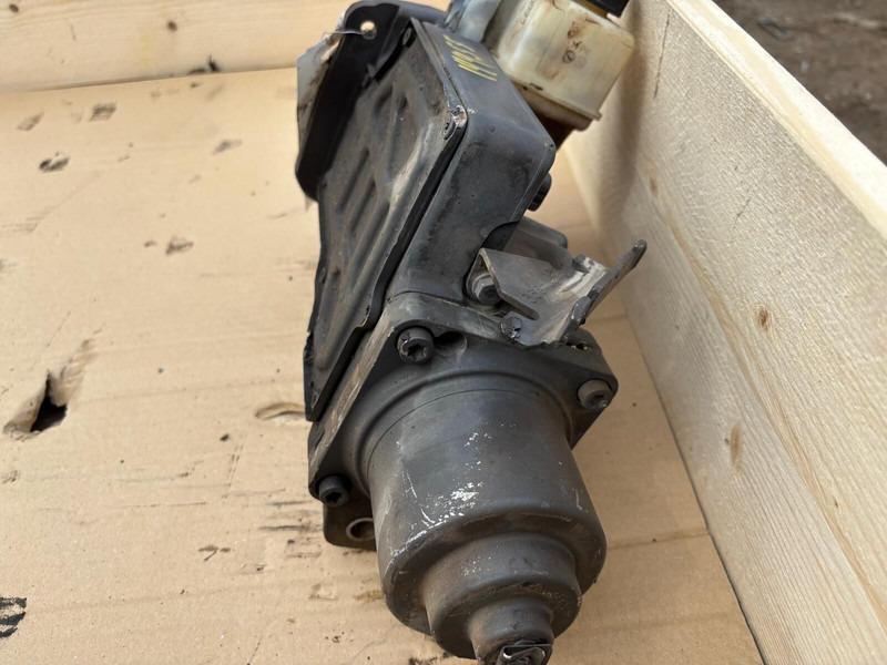 Scania G410 - Embrague y piezas: foto 3 Scania G410 - Embrague y piezas: foto 3