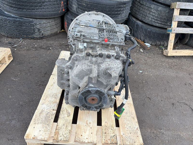 Volvo AT2612E - Caja de cambios: foto 4 Volvo AT2612E - Caja de cambios: foto 4