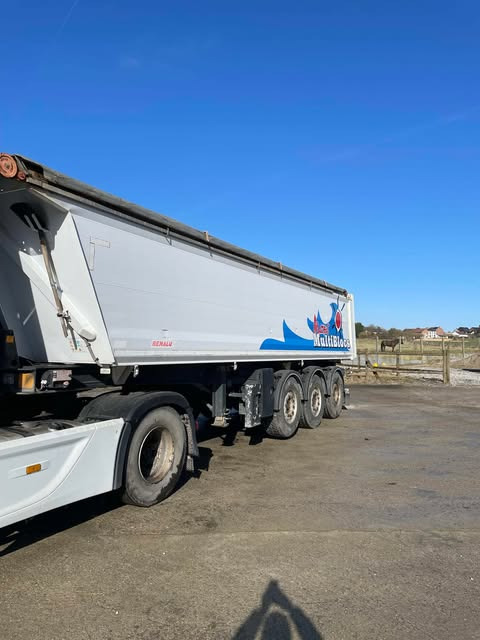 BENALU c39 - Semirremolque volquete: foto 1 BENALU c39 - Semirremolque volquete: foto 1