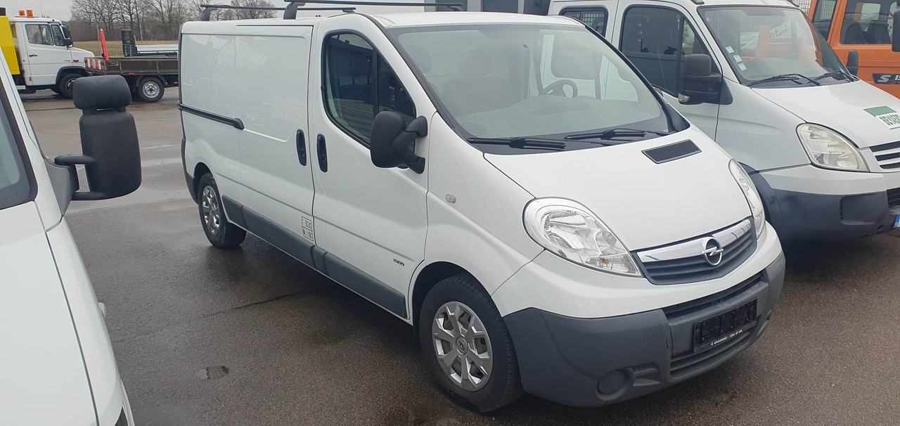 Opel Vivaro - Furgoneta pequeña: foto 2 Opel Vivaro - Furgoneta pequeña: foto 2