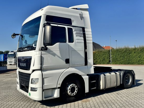 MAN TGX 18.500, XXL, Automatik, Retarder, E6 - Cabeza tractora: foto 2 MAN TGX 18.500, XXL, Automatik, Retarder, E6 - Cabeza tractora: foto 2