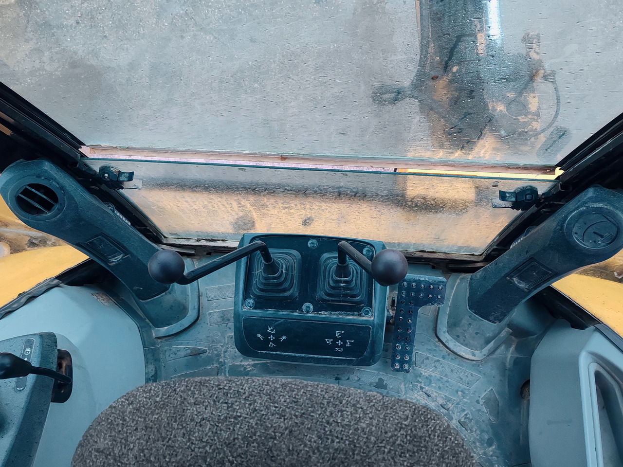 Retroexcavadora CATERPILLAR 428E: foto 15