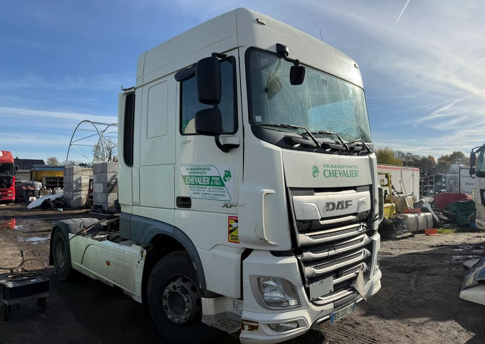DAF XF 480 - Cabeza tractora: foto 5 DAF XF 480 - Cabeza tractora: foto 5