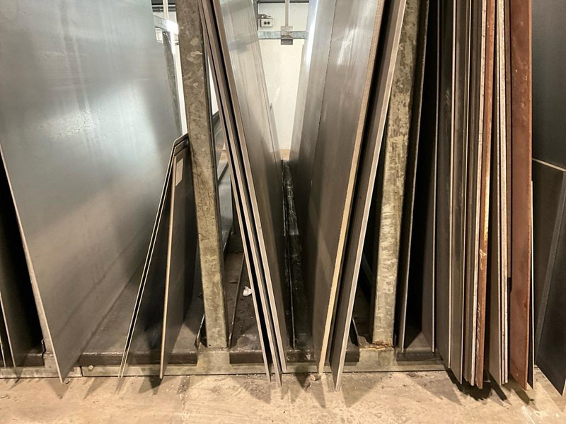 Onbekend - Máquina para metal: foto 5 Onbekend - Máquina para metal: foto 5