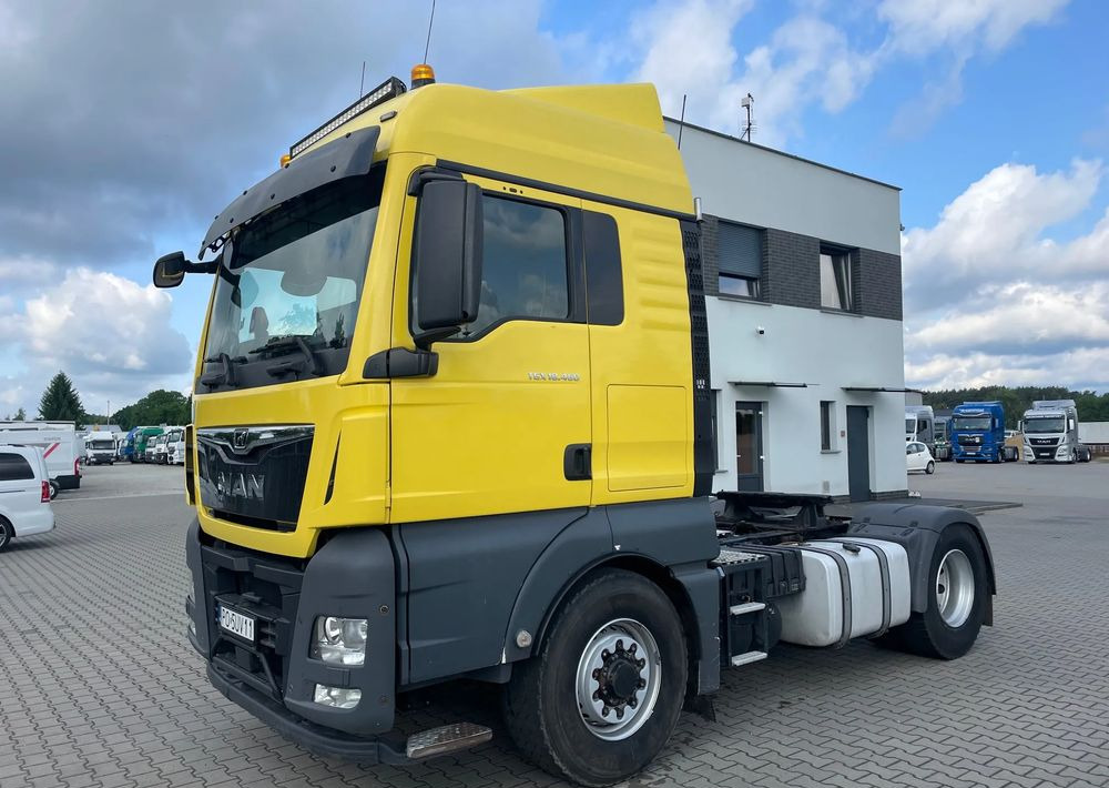 MAN TGX XLX 18.460 HydroDrive/ 4x4 - Cabeza tractora: foto 2 MAN TGX XLX 18.460 HydroDrive/ 4x4 - Cabeza tractora: foto 2