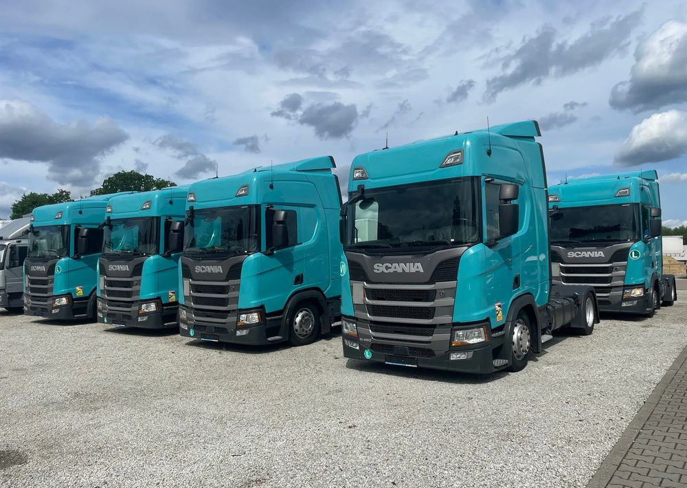 Scania R450 Mega , bez EGR, Retarder! - Cabeza tractora: foto 1 Scania R450 Mega , bez EGR, Retarder! - Cabeza tractora: foto 1