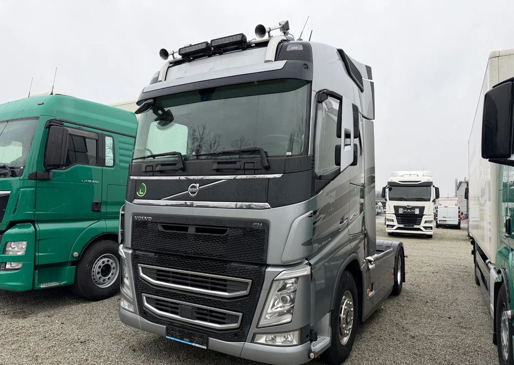 Volvo FH 460 - Cabeza tractora: foto 2 Volvo FH 460 - Cabeza tractora: foto 2