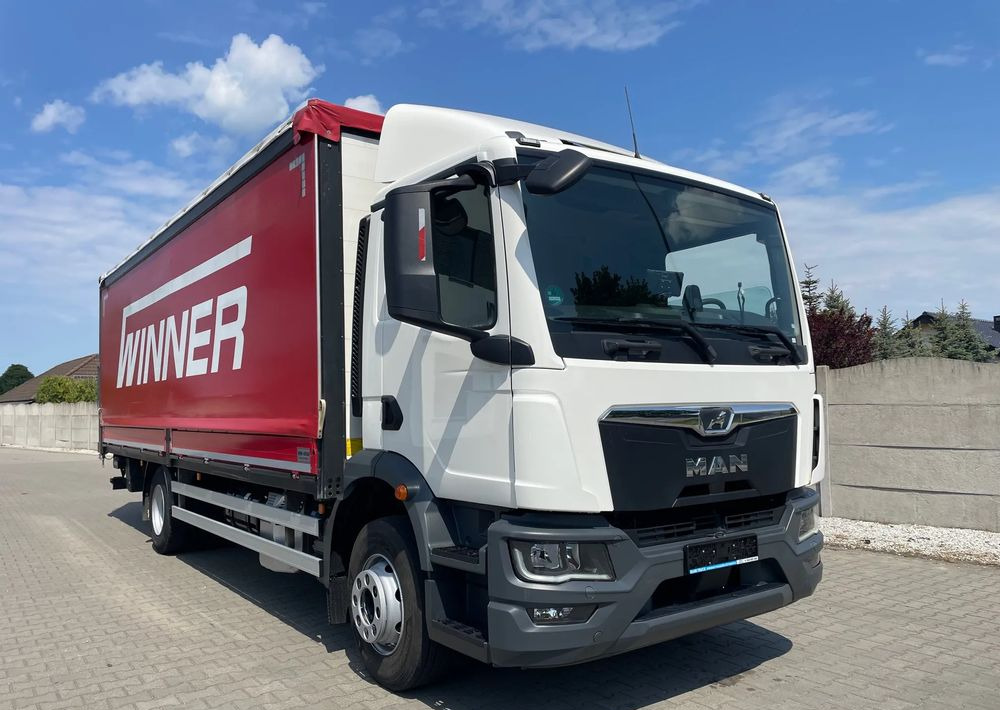 MAN TGM 15.250 Ładowność 8760 kg! - Camión lona: foto 4 MAN TGM 15.250 Ładowność 8760 kg! - Camión lona: foto 4