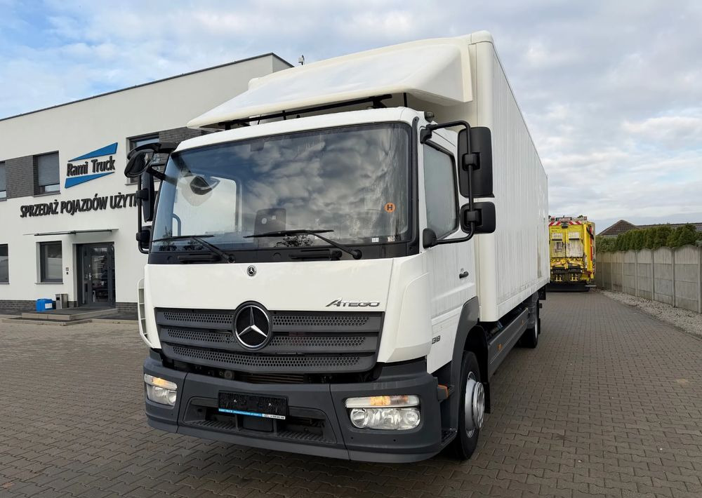 Mercedes-Benz ATEGO 1318 IZOTERMA 20 PALET! - Camión caja cerrada: foto 1 Mercedes-Benz ATEGO 1318 IZOTERMA 20 PALET! - Camión caja cerrada: foto 1