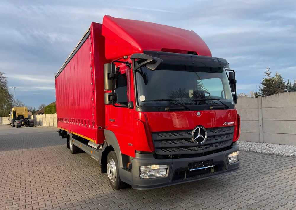 Mercedes-Benz ATEGO 818, Klima, webasto, 17 euro palet! - Camión lona: foto 3 Mercedes-Benz ATEGO 818, Klima, webasto, 17 euro palet! - Camión lona: foto 3