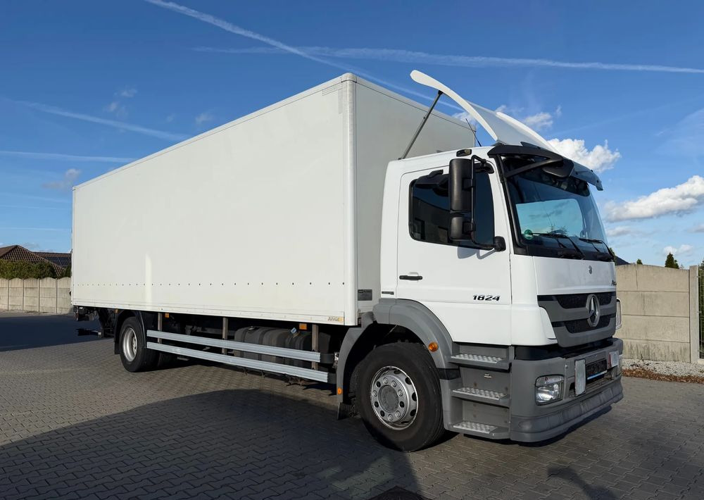 Mercedes-Benz AXOR 1824, EURO 5,KLIMA, KONTENER 8,5 m! - Camión caja cerrada: foto 4 Mercedes-Benz AXOR 1824, EURO 5,KLIMA, KONTENER 8,5 m! - Camión caja cerrada: foto 4