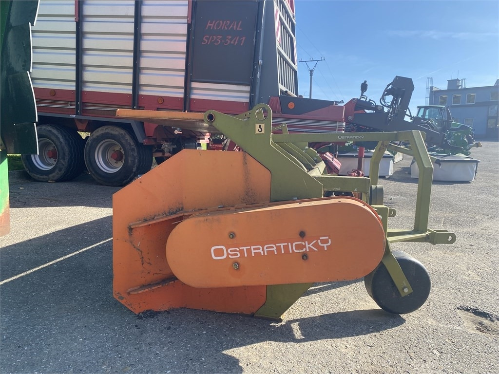 Kompostwender Ostraticky NPK 250 Compost turner Ko - Implemento: foto 4 Kompostwender Ostraticky NPK 250 Compost turner Ko - Implemento: foto 4