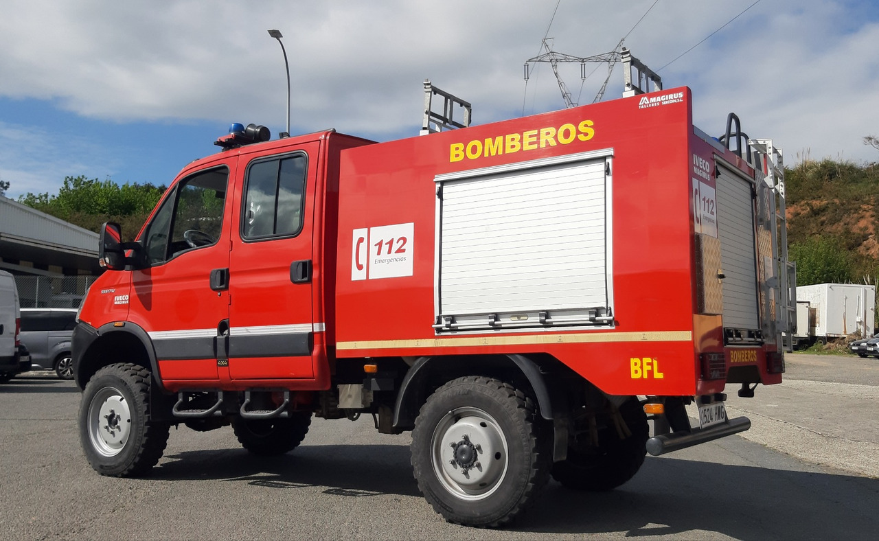 IVECO MAGIRUS DAILY 55S17W 4X4 - Camión de bomberos: foto 3 IVECO MAGIRUS DAILY 55S17W 4X4 - Camión de bomberos: foto 3