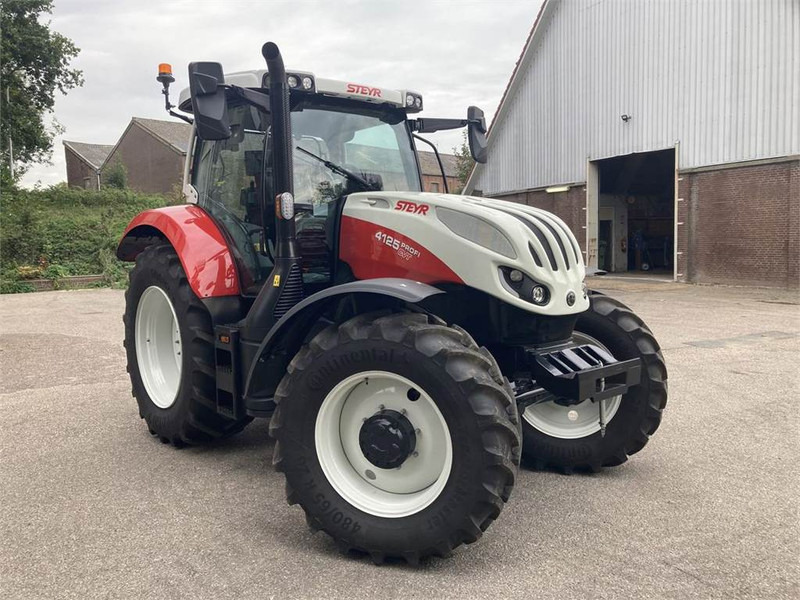 Steyr PROFI 4125 CVT - Tractor: foto 5 Steyr PROFI 4125 CVT - Tractor: foto 5