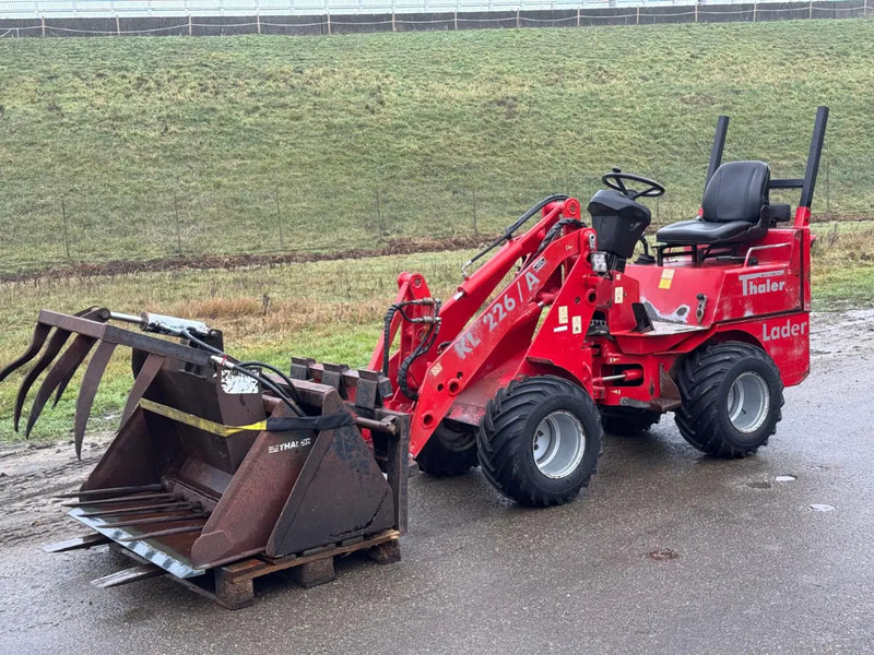THALER KL 226 A complete incl. set aanbouwdelen - Minicargadora de cadenas: foto 1 THALER KL 226 A complete incl. set aanbouwdelen - Minicargadora de cadenas: foto 1