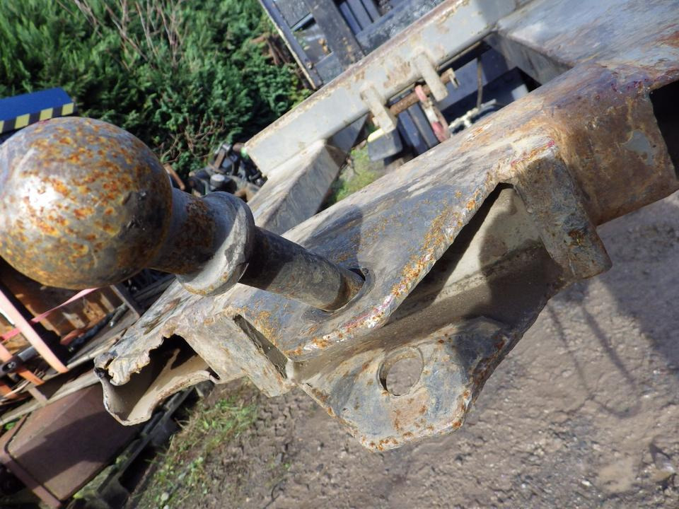 Stapler Rangierhilfe Kugel + Maul + Kranarm (netto 504,20) - Acoplamiento rápido: foto 4 Stapler Rangierhilfe Kugel + Maul + Kranarm (netto 504,20) - Acoplamiento rápido: foto 4