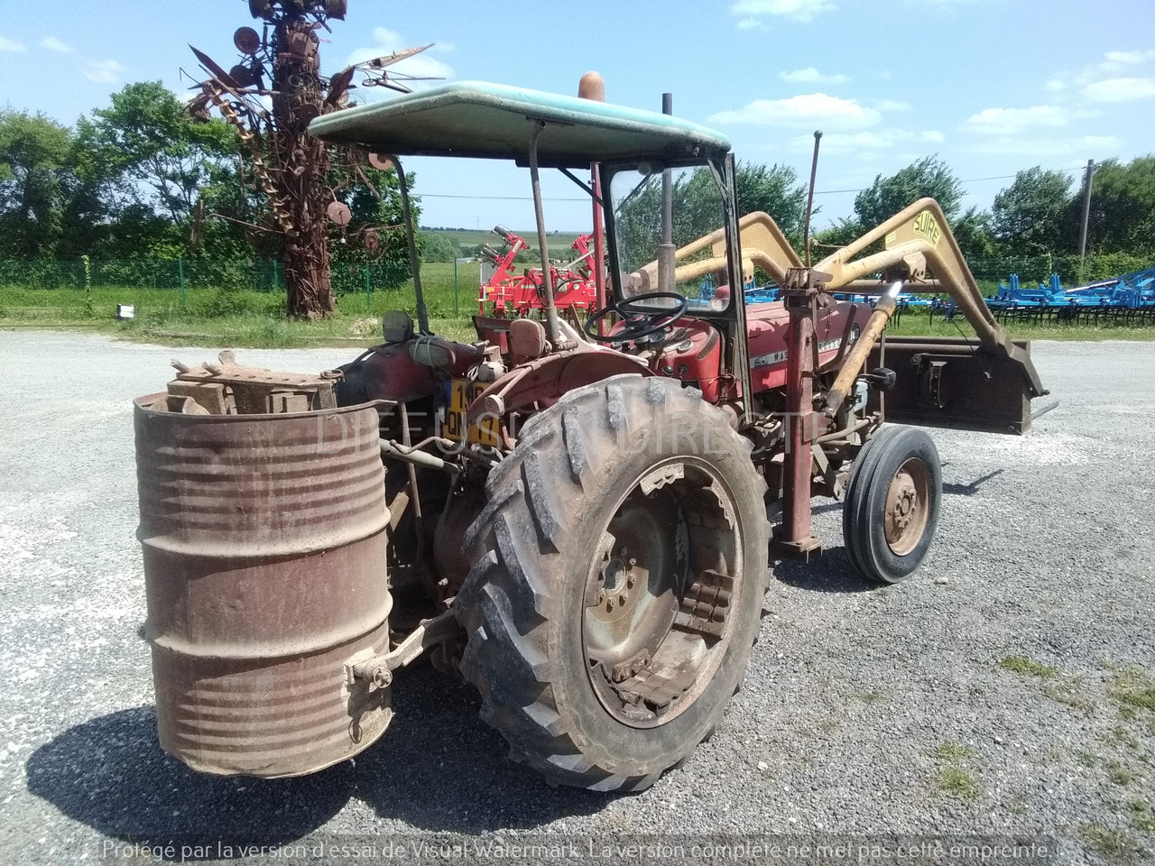 MASSEY FERGUSON TRACTEUR AGRICOLE 140 SUPER - Tractor: foto 2 MASSEY FERGUSON TRACTEUR AGRICOLE 140 SUPER - Tractor: foto 2