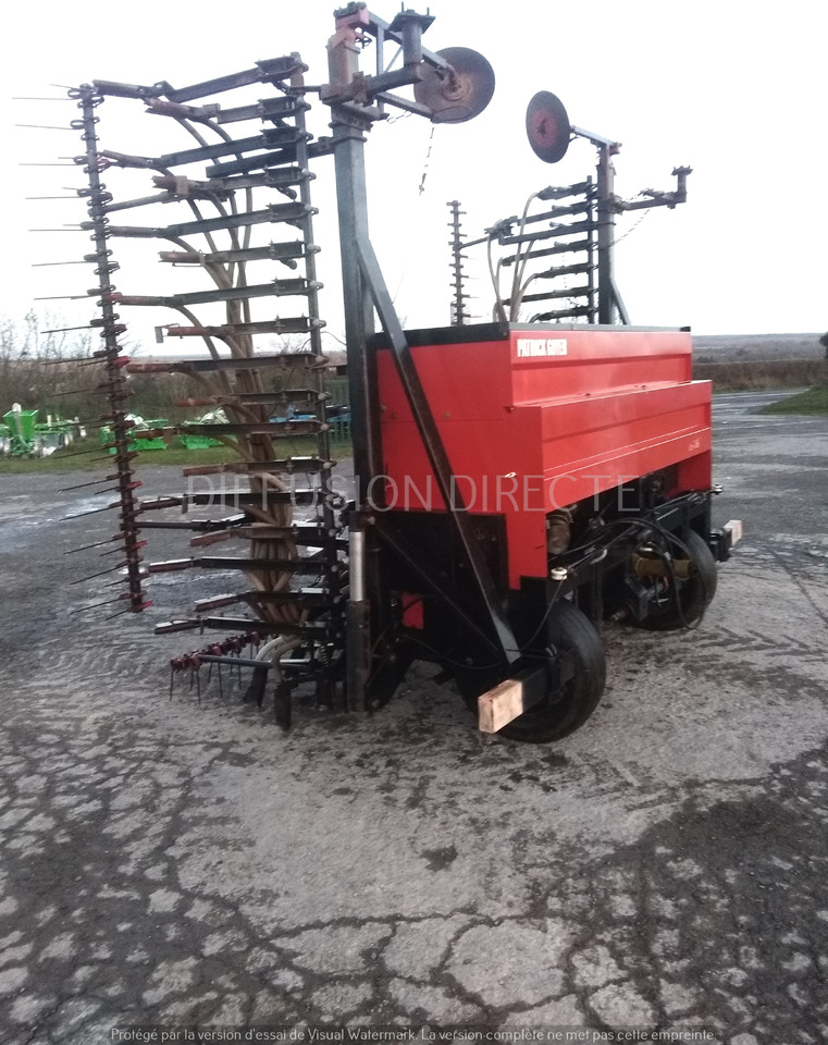 ROGER SEMOIR EN LIGNE 8 M/54 - Sembradora: foto 2 ROGER SEMOIR EN LIGNE 8 M/54 - Sembradora: foto 2