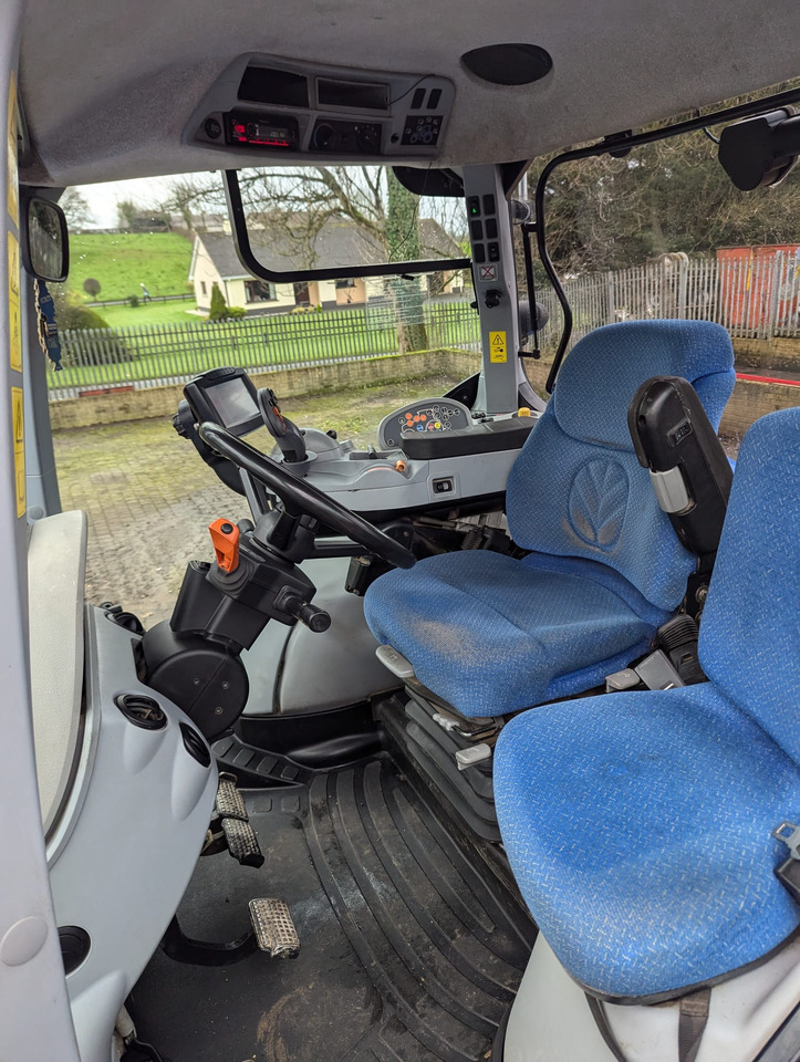 Tractor 2013 New Holland T7.260 Powercommand: foto 14 Tractor 2013 New Holland T7.260 Powercommand: foto 14