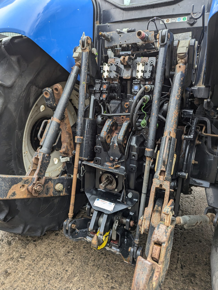 Tractor 2013 New Holland T7.260 Powercommand: foto 6 Tractor 2013 New Holland T7.260 Powercommand: foto 6