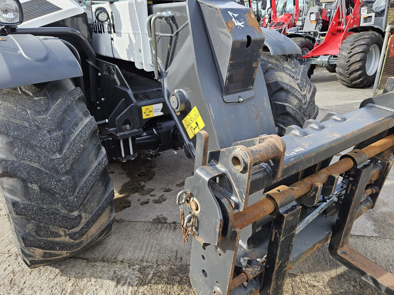 2019 Bobcat TL4380, good condition machine - Manipulador telescópico: foto 5 2019 Bobcat TL4380, good condition machine - Manipulador telescópico: foto 5