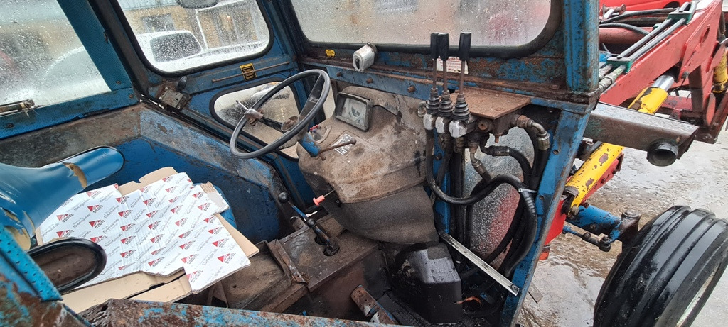 Ford 4600 - Tractor: foto 4 Ford 4600 - Tractor: foto 4