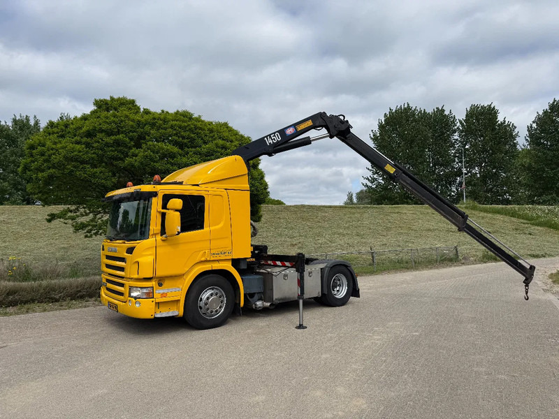 Scania P320 HMF 1450 - Camión grúa: foto 1 Scania P320 HMF 1450 - Camión grúa: foto 1