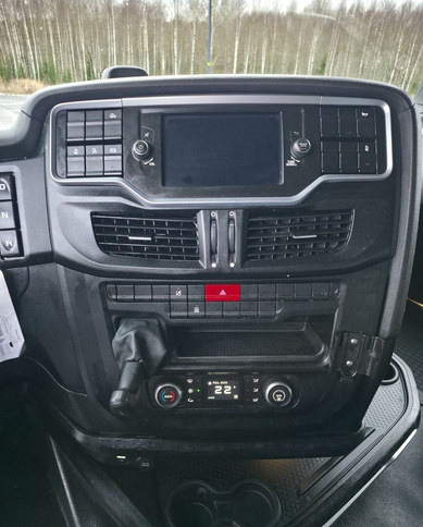 Cabeza tractora IvecoS-Way 460 4x2 LNG / LBG: foto 15 Cabeza tractora IvecoS-Way 460 4x2 LNG / LBG: foto 15